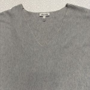 Ella Moss Grey XL Long Sleeve V Neck Pullover Sweater Body Ribbed Sleeves Plain